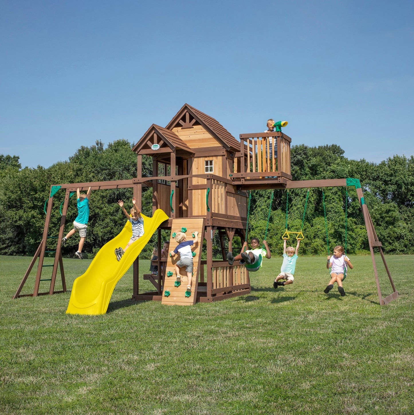 Premium Skyfort II with Wave Slide